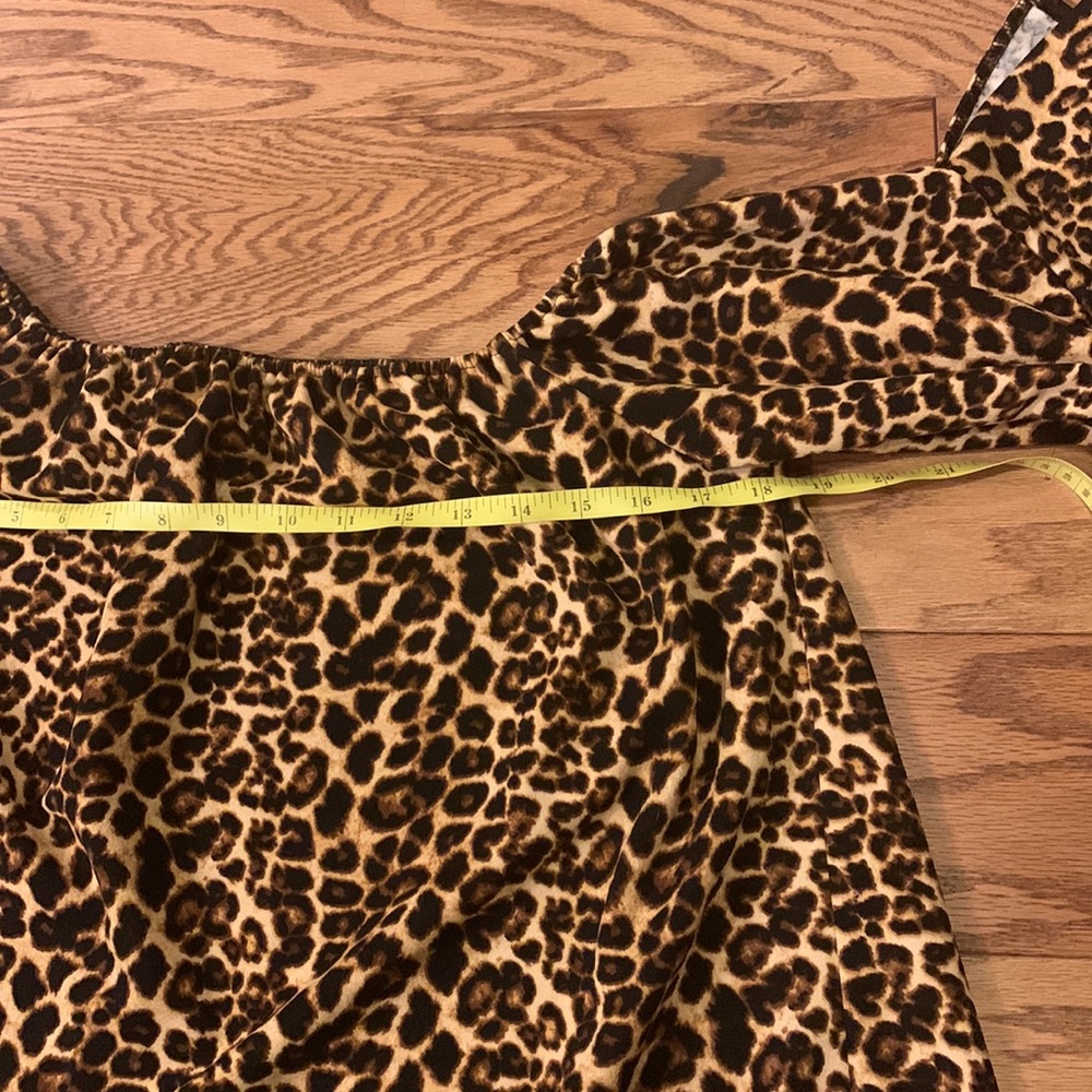 Modern Jester Leopard Top - Picture 6 of 6